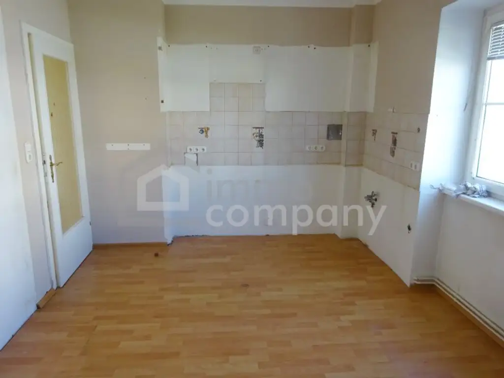 2 Zimmer- Wohnung in Korneuburg- ihre Renovierung, ihr Stil!
