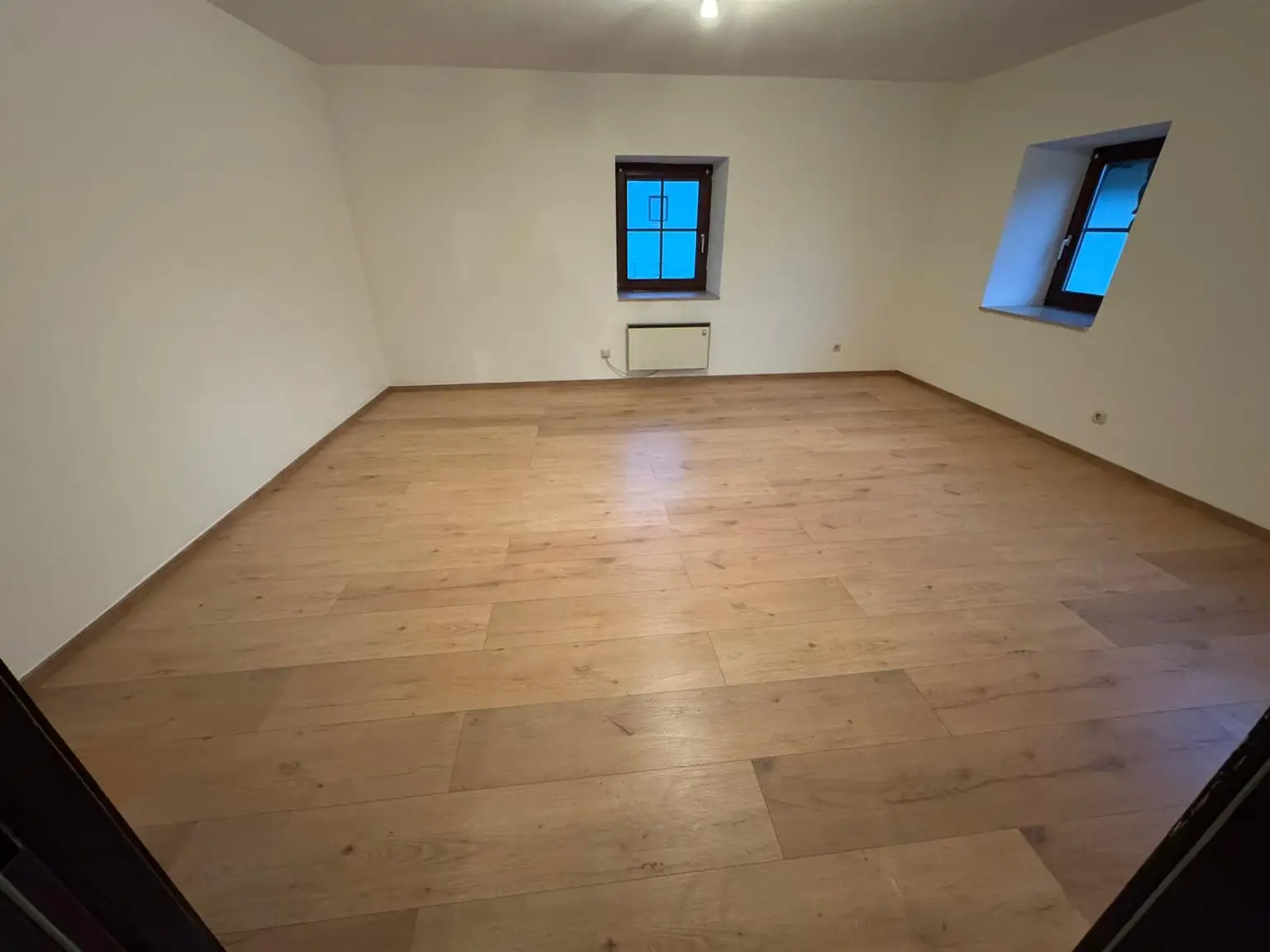 "GRÖDIG - Kleines 2 Zimmer Appartement mit PKW-Stellplatz"