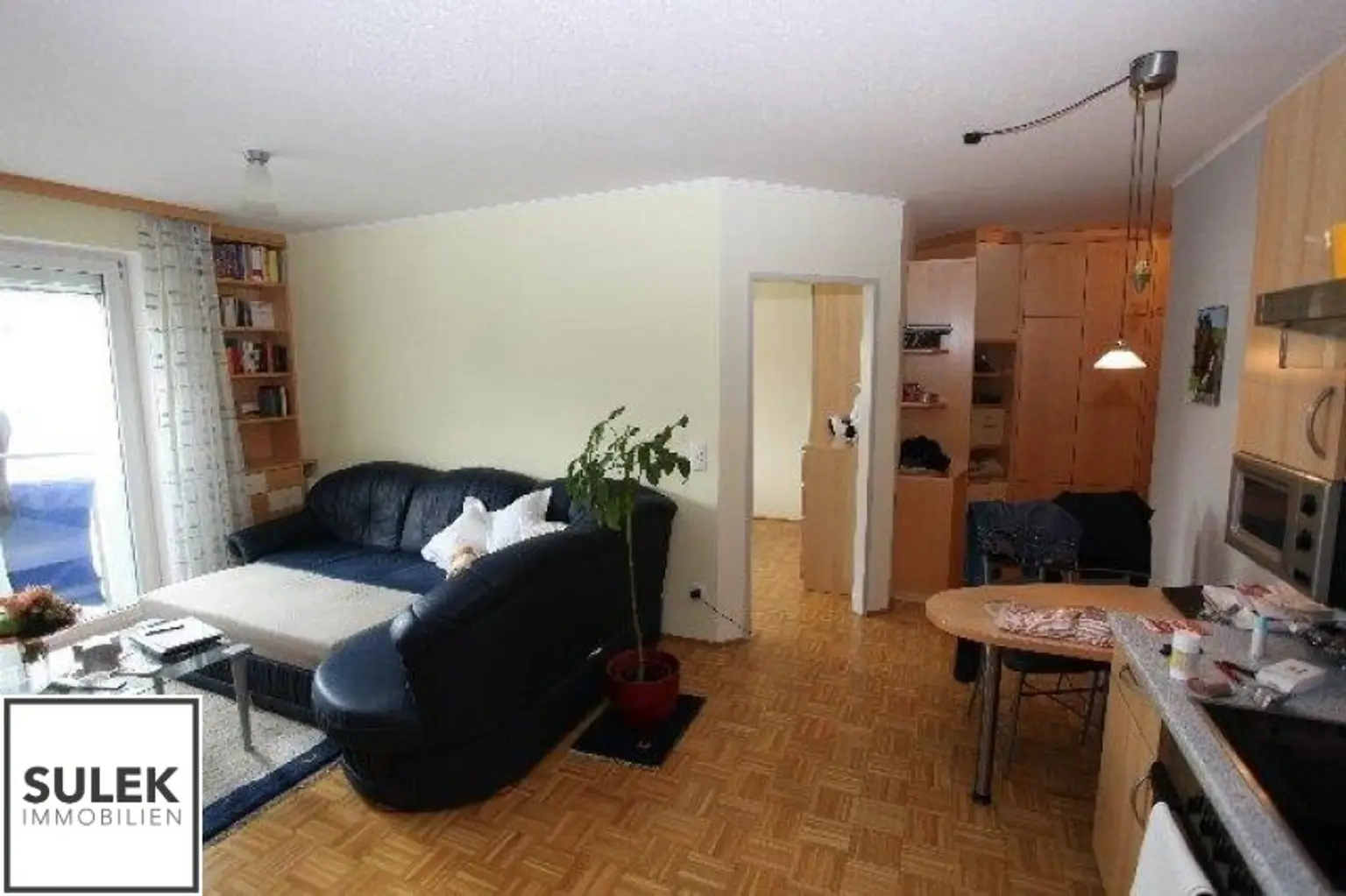 **VORMERKEN** ab Oktober: ruhige 2 Zimmer Wohnung mit praktischem Grundriss & Balkon (hofseitig)  & mit Stellplatz - Nähe Spengergasse // Matzleinsdorfer Platz