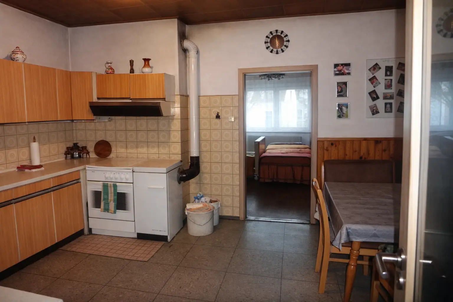 Teil 1 Küche und Essbereich