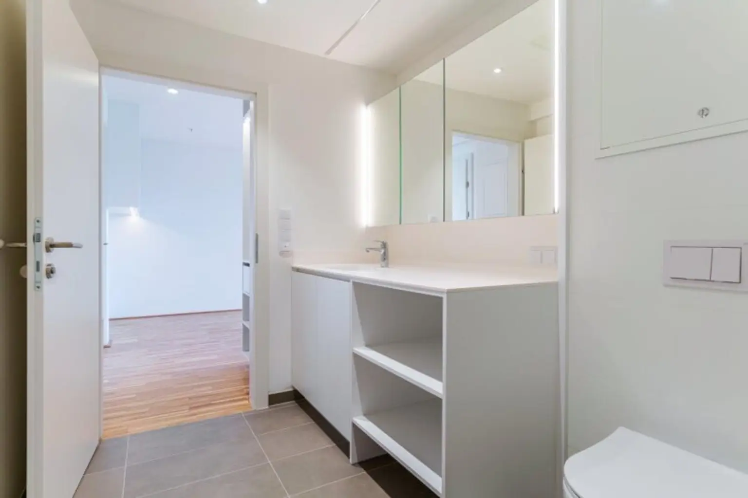 Traumlage - Serviced Apartment am Kurpark Oberlaa