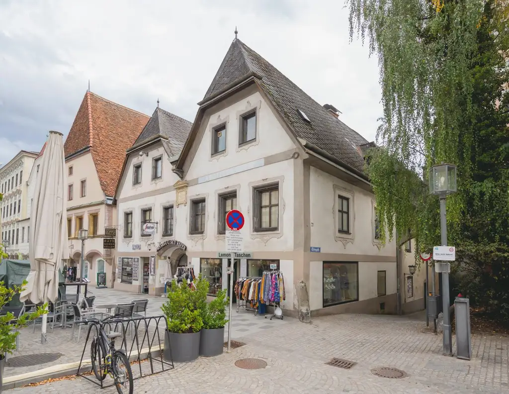 Stadtplatzjuwel - Zinshaus im Zentrum von Steyr