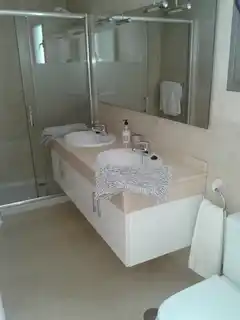 Apartment 11J-Magnolia Golf Resort-Bathroom