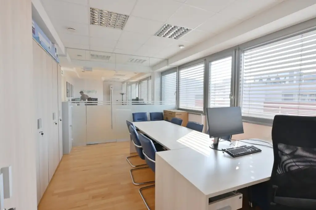 *** Anlageobjekt *** Vermietete Büroeinheit in Ljubljana