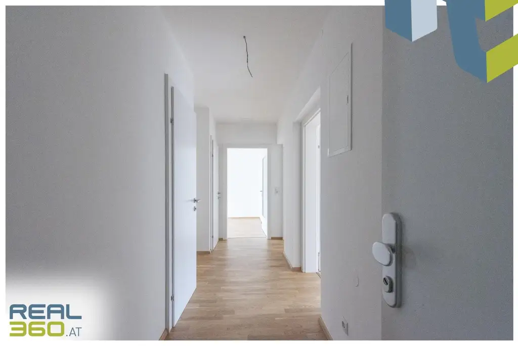TOP 9 | Sanierte 3-Zimmerwohnung mit Balkon in Ruhelage inkl. Küche ist bereit für Sie! (Auch WG-geeignet)