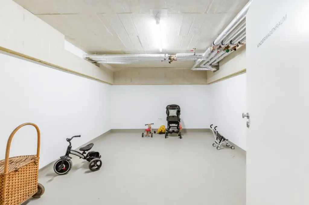 Erstbezug ab November! Grandiose 4-Zimmer-Terrassenwohnung inkl. Parkplatz in Hietzing zu vermieten!