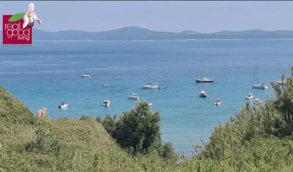 Respiro Mediterraneo Dinka – Authentische Steinvilla mit Kamin