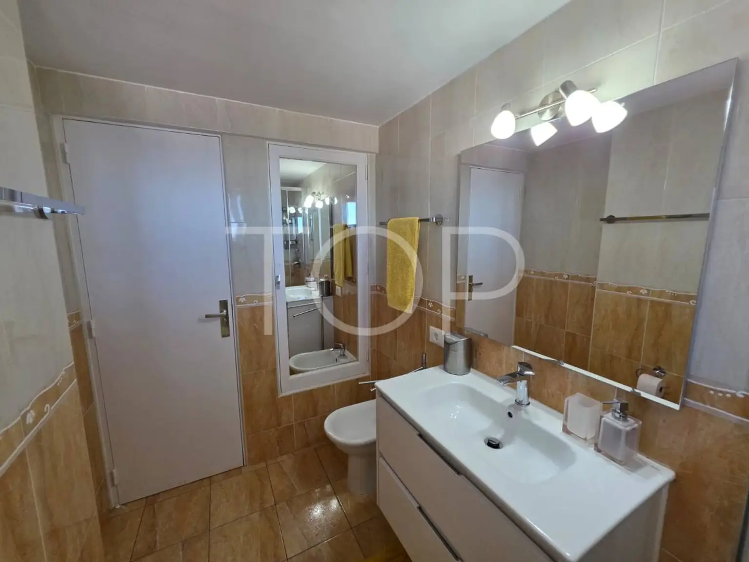 ba165b50-9389-49a8-90cd-312911f913bc