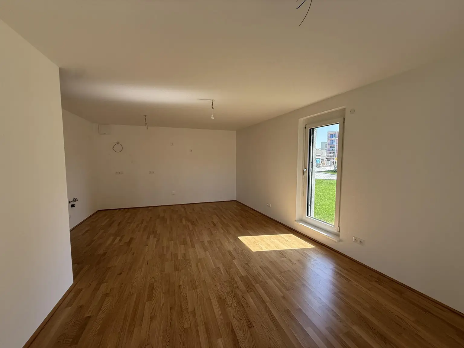 "ein viertel grün" - Schöner Wohnen in Wiener Neustadt - Top 10/1!