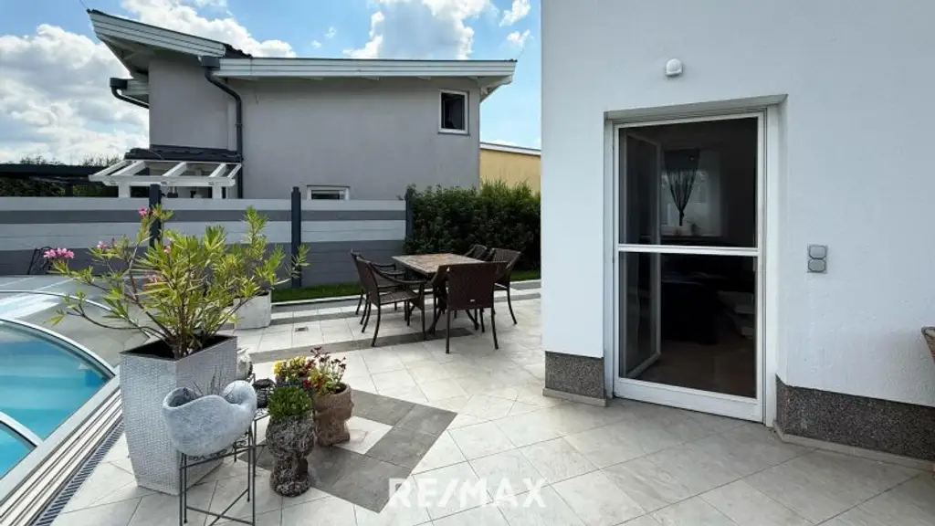 Absolute Ruhelage/Haus mit wunderschönem Garten!