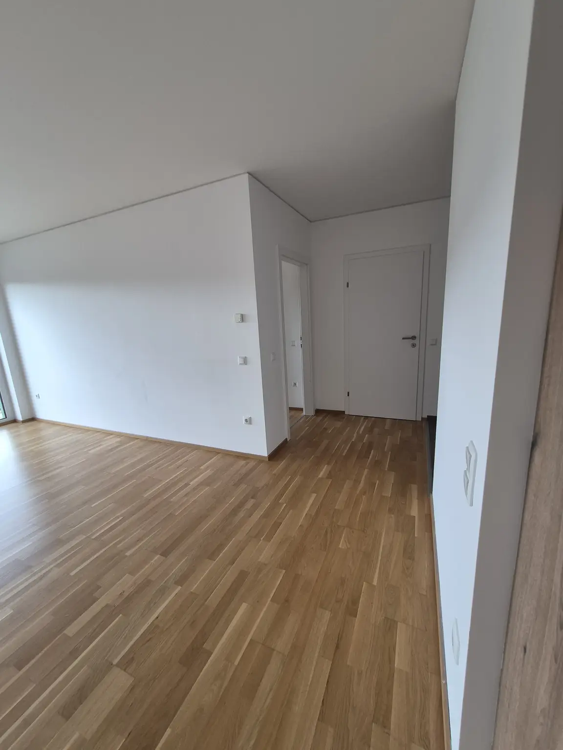 Neubau: Ca. 54 m² Wohnung mit Balkon nach Südwesten ausgerichtet