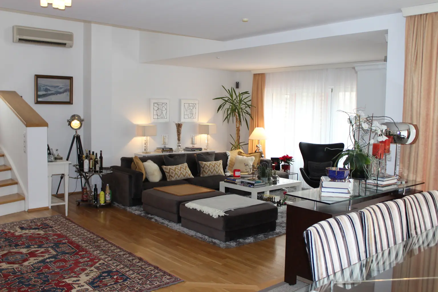 Einfamilienhaus mit Pool, Weinkeller, Sauna und Co.!