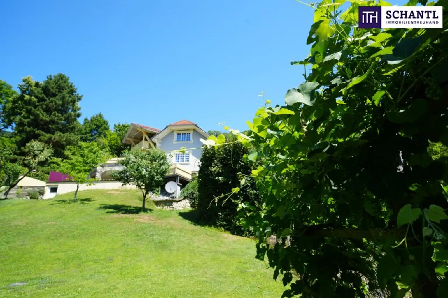 EINZIGARTIGER WOHLFÜHLFAKTOR! Exklusives Einfamilienhaus in Eggenberg mit Pool, XL-Terrasse & Traumgarten – Ihre private Oase in Graz!