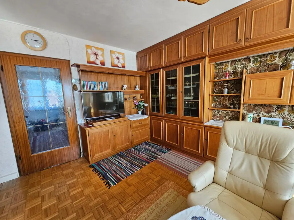 Eigentumswohnung nahe Zentrum, Krankenhaus