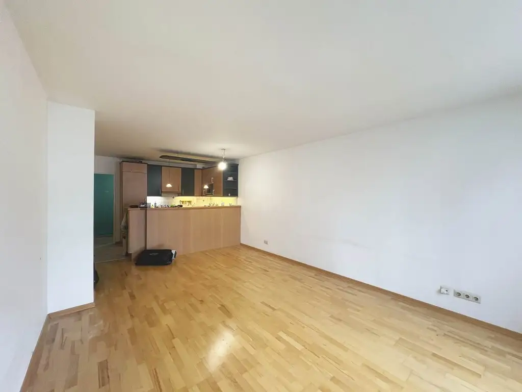 Geförderte 4-Zimmer-Wohnung mit Loggia - 
FINANZIERUNGSBEITRAG