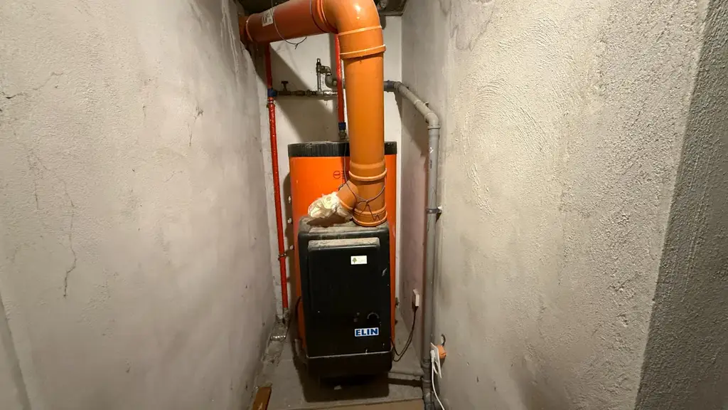 Bezugsfertiges Fertigteilhaus auf einem sonnigen Grundstück