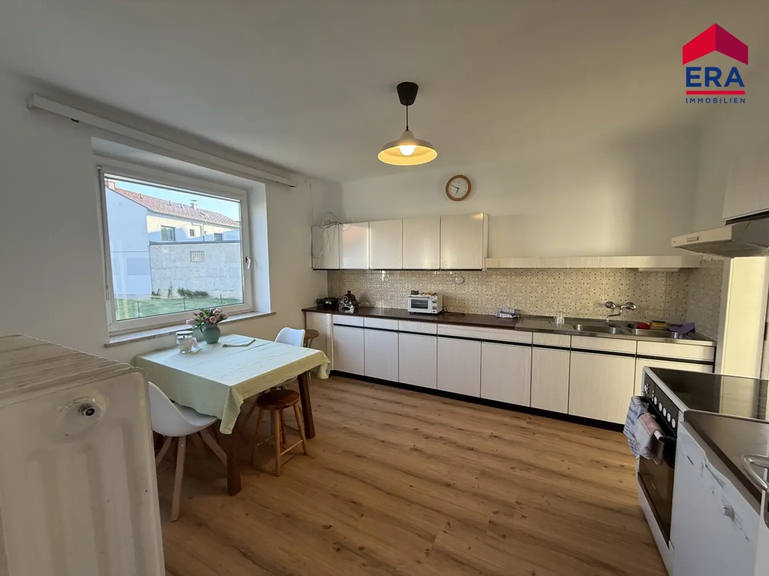 Elegante, idyllische Landvilla mit großzügigem Grundstück in absoluter Ruhelage
2163 Ottenthal