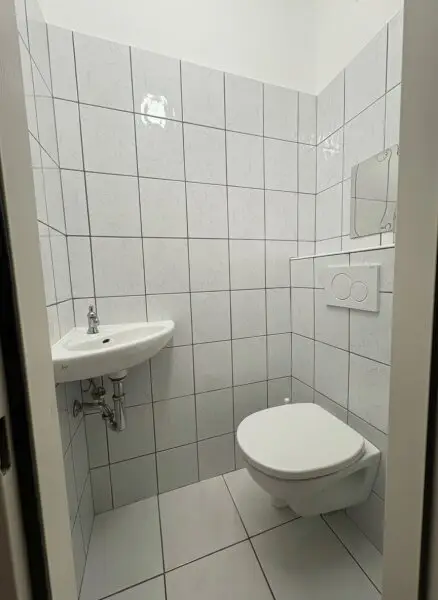 Einziehen & wohlfühlen: Stilvolle 3-Zimmer-Wohnung mit Loggia