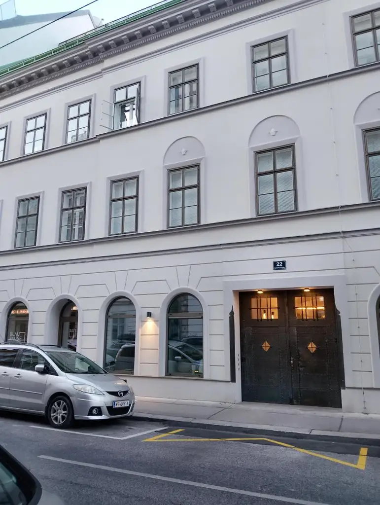 "THE Fusion Kettenbrückengasse"