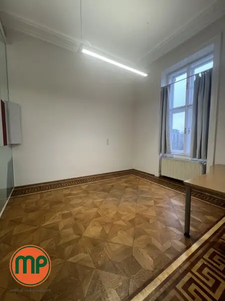 PER ASPERA AD ASTRA – Geschäftsräumlichkeit auf höchstem Niveau