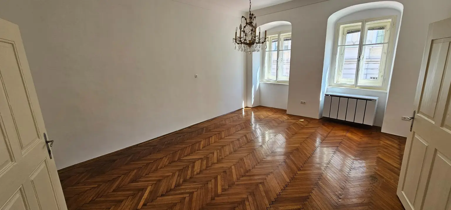 Zimmer 4  ~ 24,2m²  1