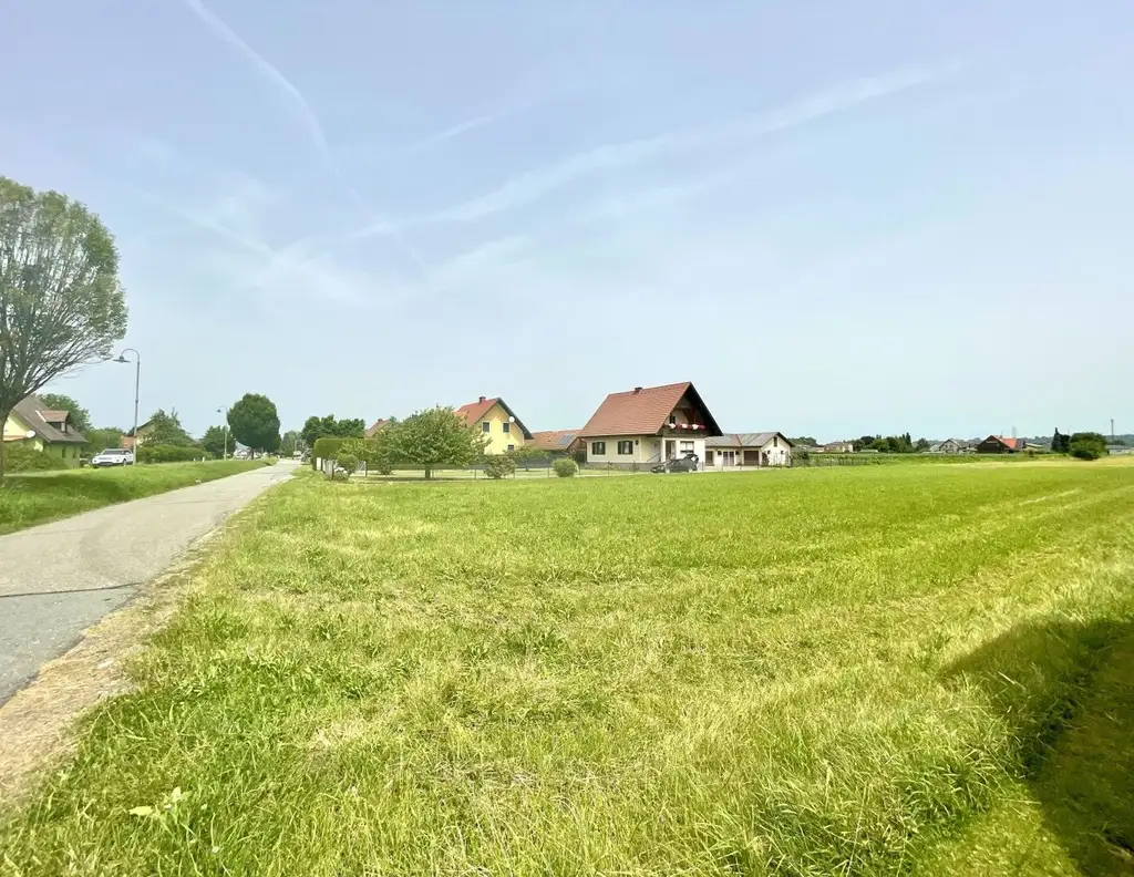 Baubewilligtes Wohnbauprojekt mit 12 Wohneinheiten und 18 überdachten PKW Abstellplätzen