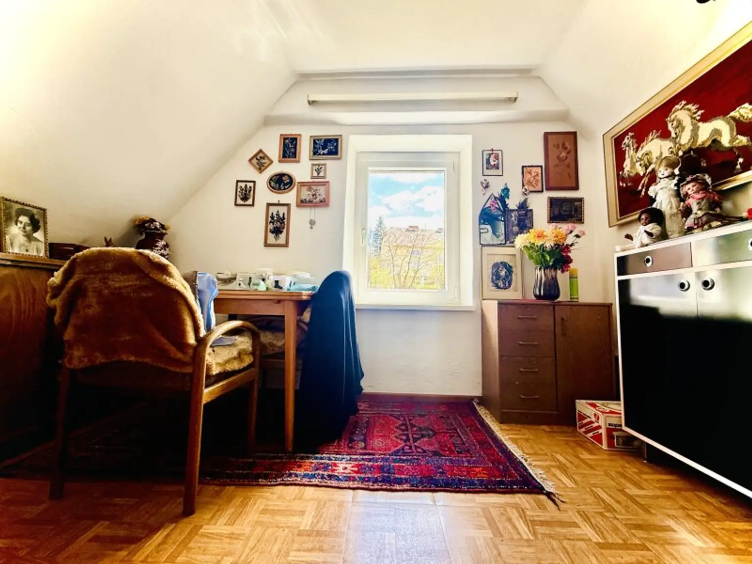 ... beiden charmanten Mansardenzimmer