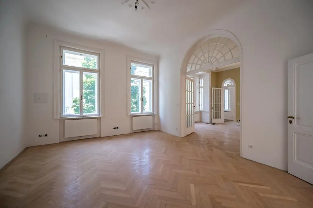 Rarität: Stadt-Villa mit weitläufigem Garten an exklusiver Hietzinger Adresse