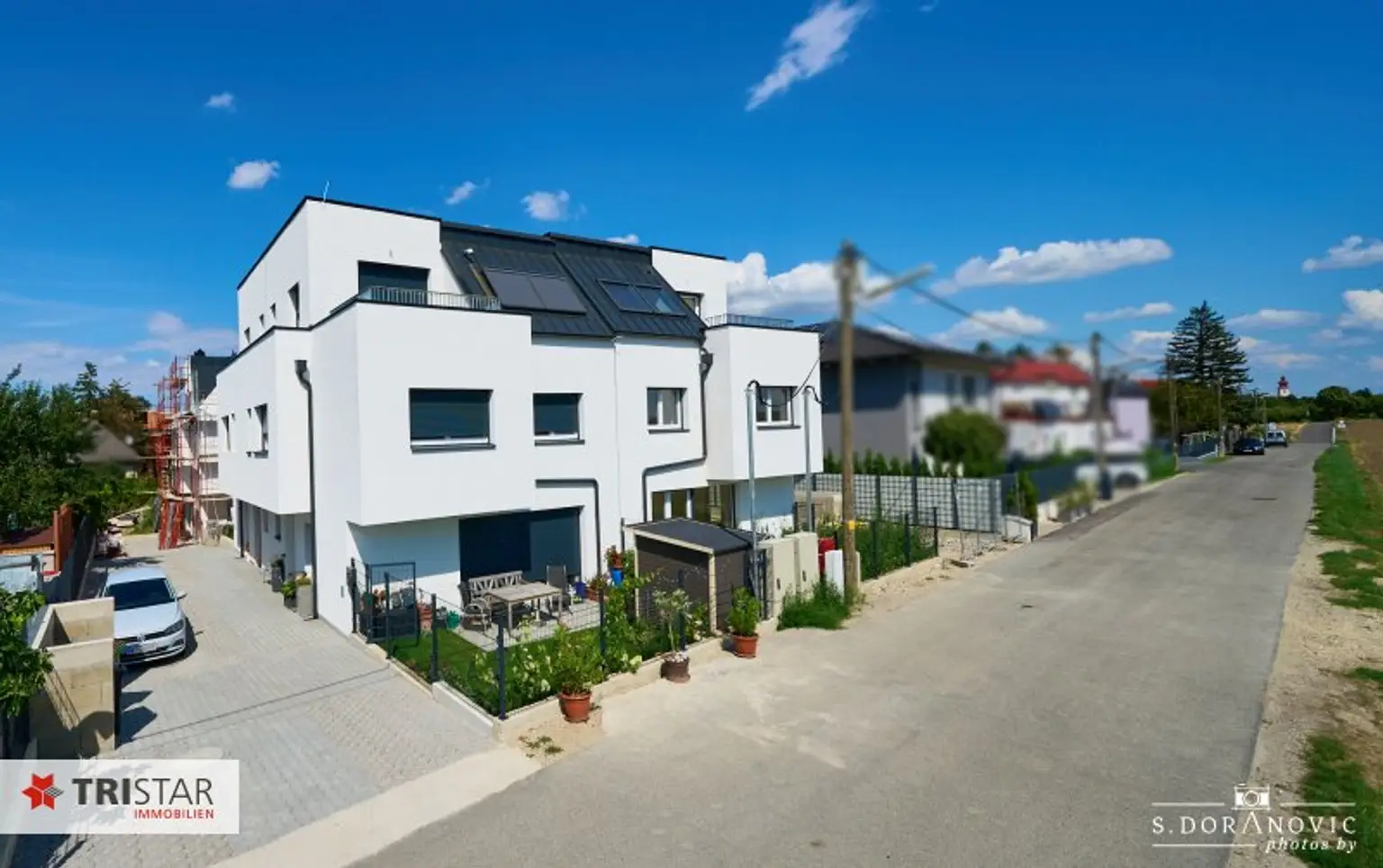 NEU! ++ 2 EINFAMILIENHÄUSER ++ 4 DOPPELHAUSHÄLFTEN ++ SCHLÜSSELFERTIG ++ BAUJAHR 2025 ++ 1220 WIEN ++
