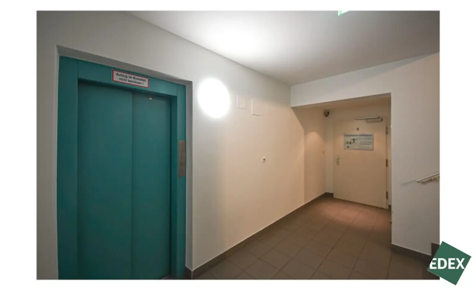 Großflächige Ordination mit guter Anbindung