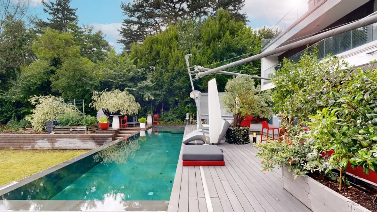 Luxusvilla mit Infinitypool in absoluter Ruhelage in Hinterbrühl – Exklusives Anwesen mit Top-Ausstattung