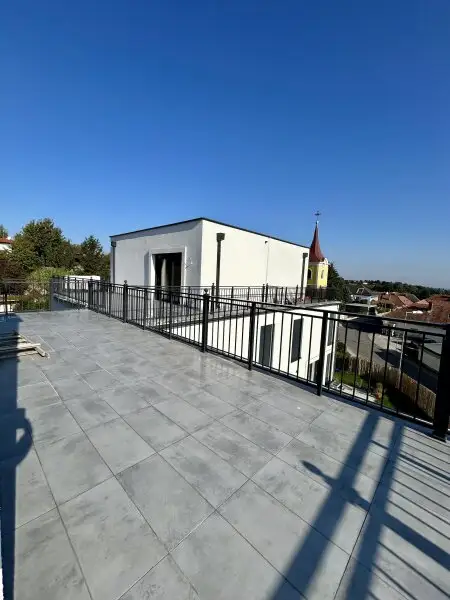 Neues Zuhause in Wilfersdorf bei Tulln : Erstbezug, 144,79m², 2 Stellplätze, Garten