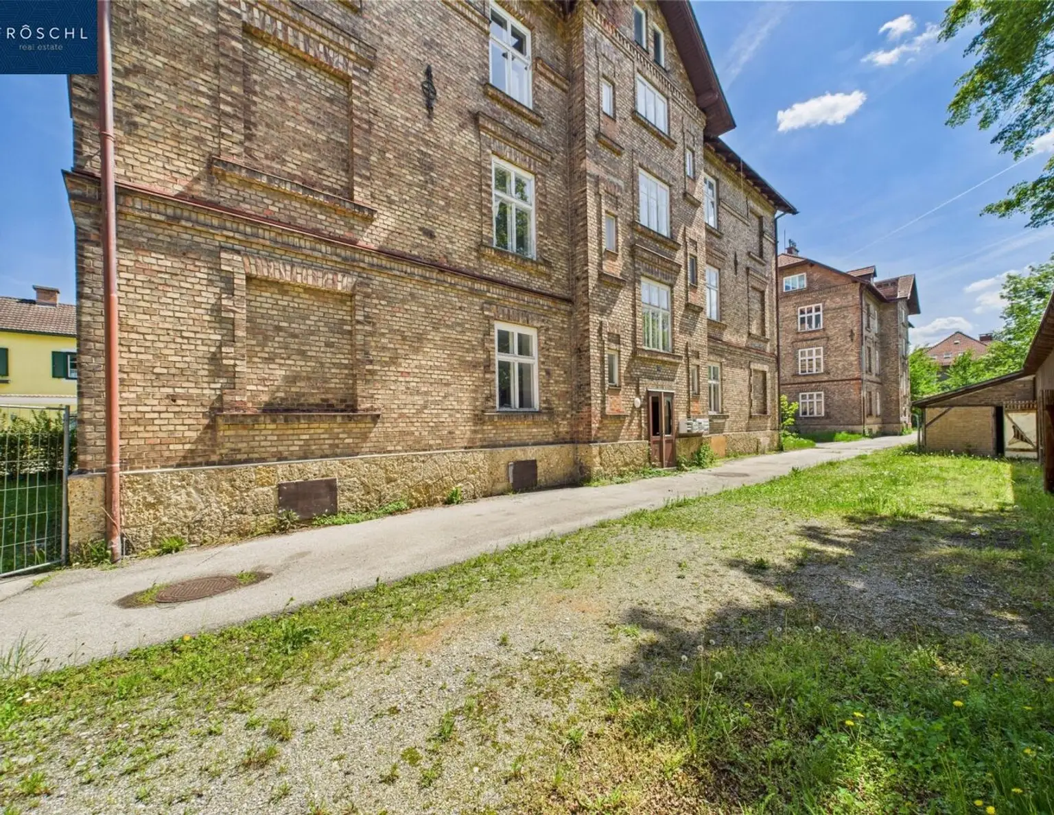 Wo Vision auf Potenzial trifft: Zinshaus 1 - NEUNKIRCHEN - Entwicklungsobjekt in Bestlage