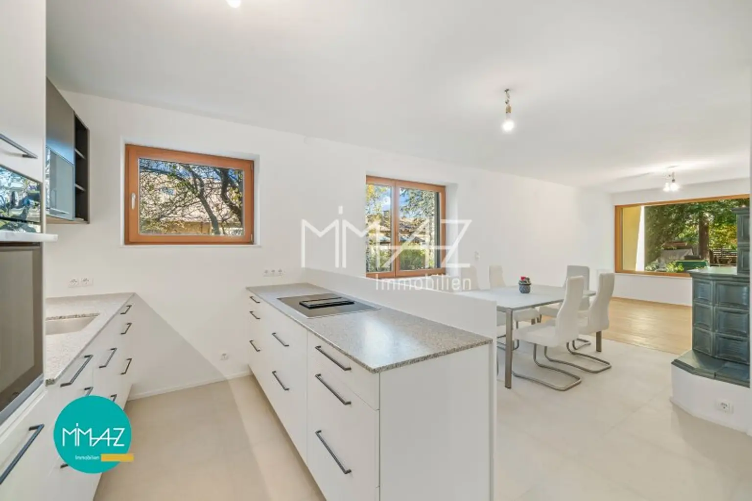 Seltene Gelegenheit! Wohnhaus mit 3 separaten Einheiten und großem Garten! Wohnen-Arbeiten-Vermieten oder Generationen verbinden!