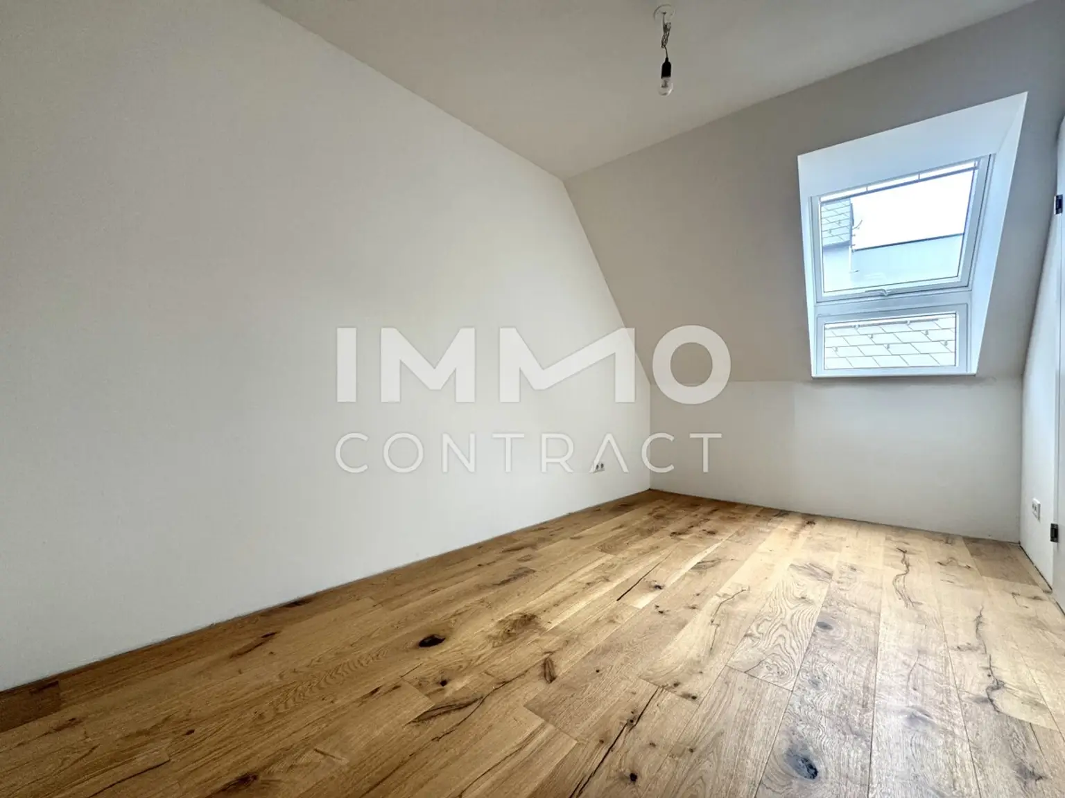 3% Abzug: lichtdurchflutetes & geräumiges 4-Zimmer-Townhouse mit Dachterrasse in Grünlage