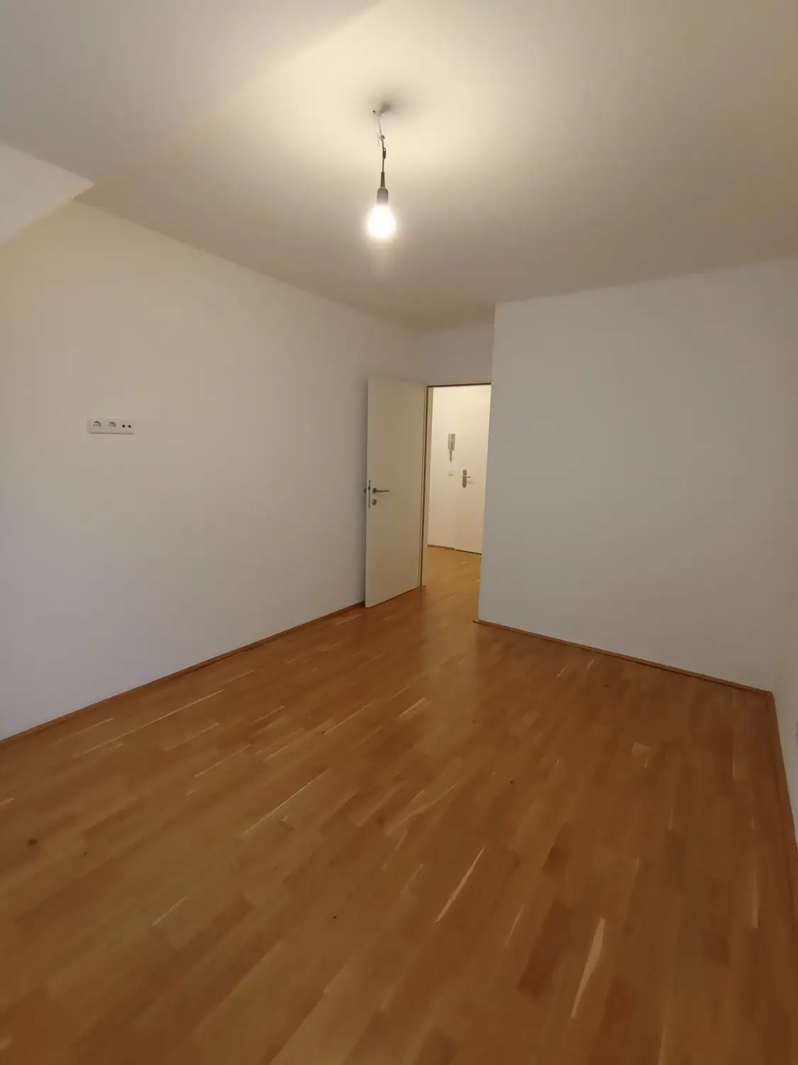 Schlafzimmer II