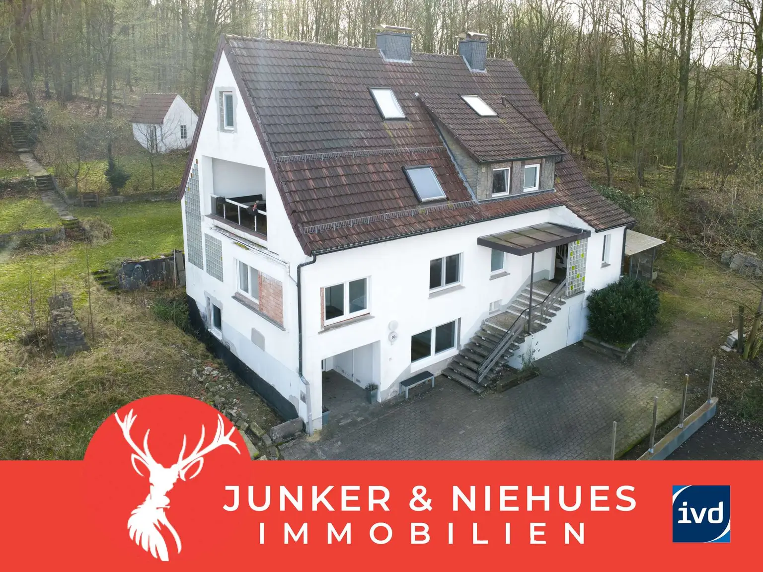 Zwischen Natur und City: Wohnen mit Sparrenburgblick in Bielefeld