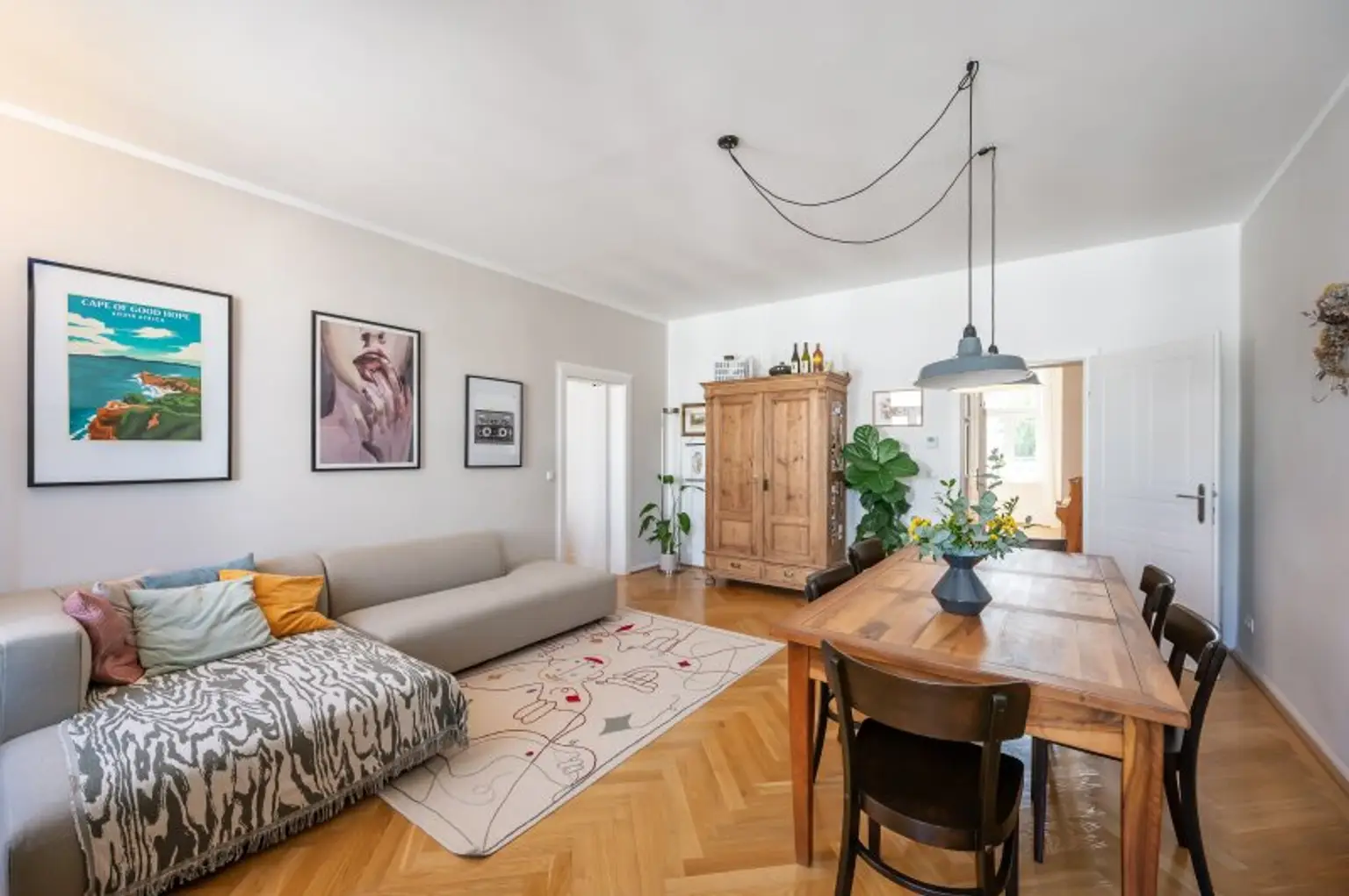 ++NEU++ Fantastische 3-Zimmerwohnung, mit Balkon, viel Licht und Charme!