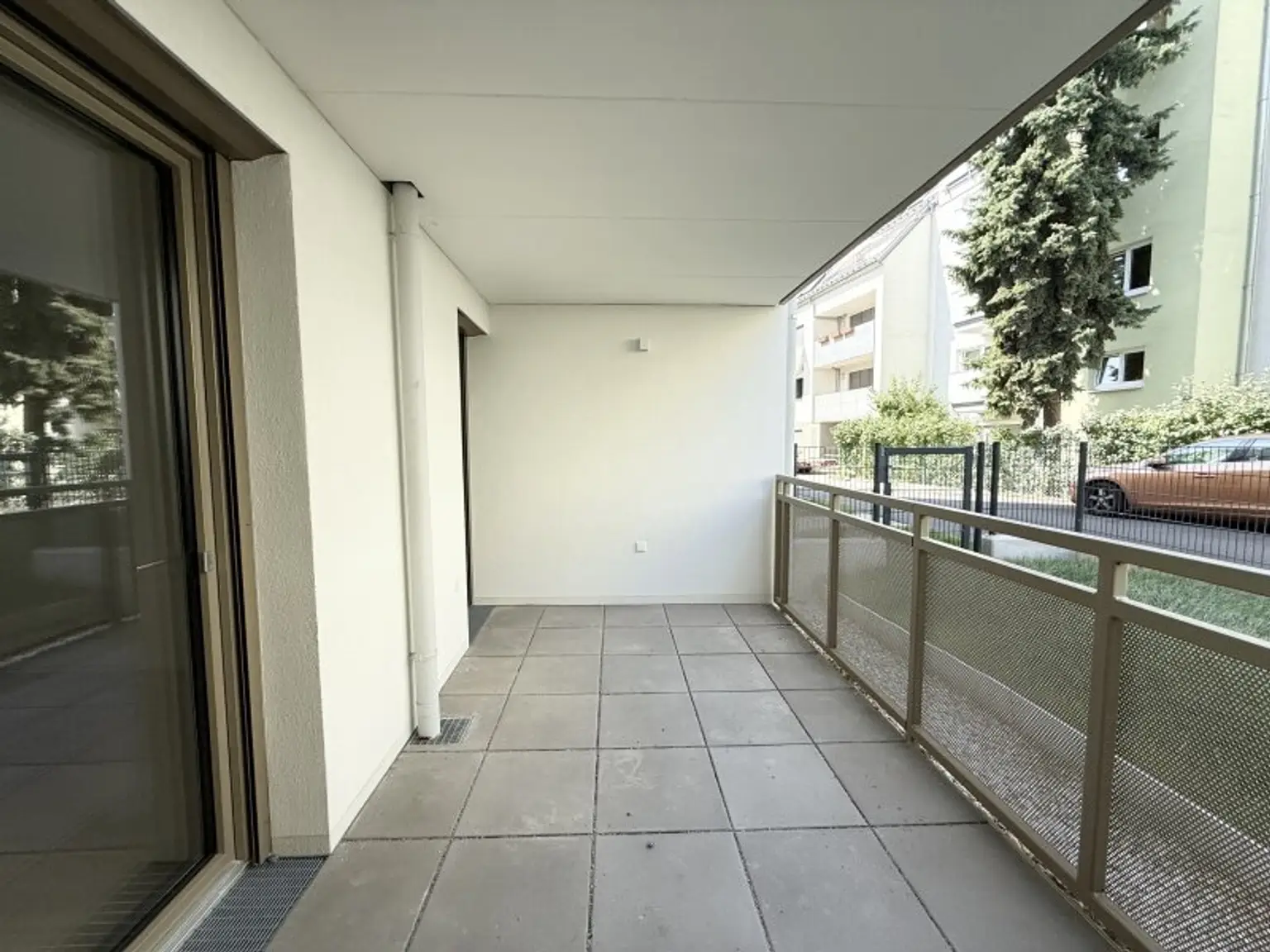 Tolle 3-Zimmer Wohnung in traumhafter Lage nahe dem Kagraner Platz! Erstbezug auf Eigengrund, provisionsfrei und fertiggestellt