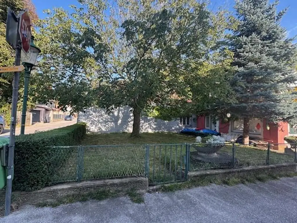 RARITÄT IN GABLITZ - GRUNDSTÜCK MIT ALTBESTAND IN BESTLAGE