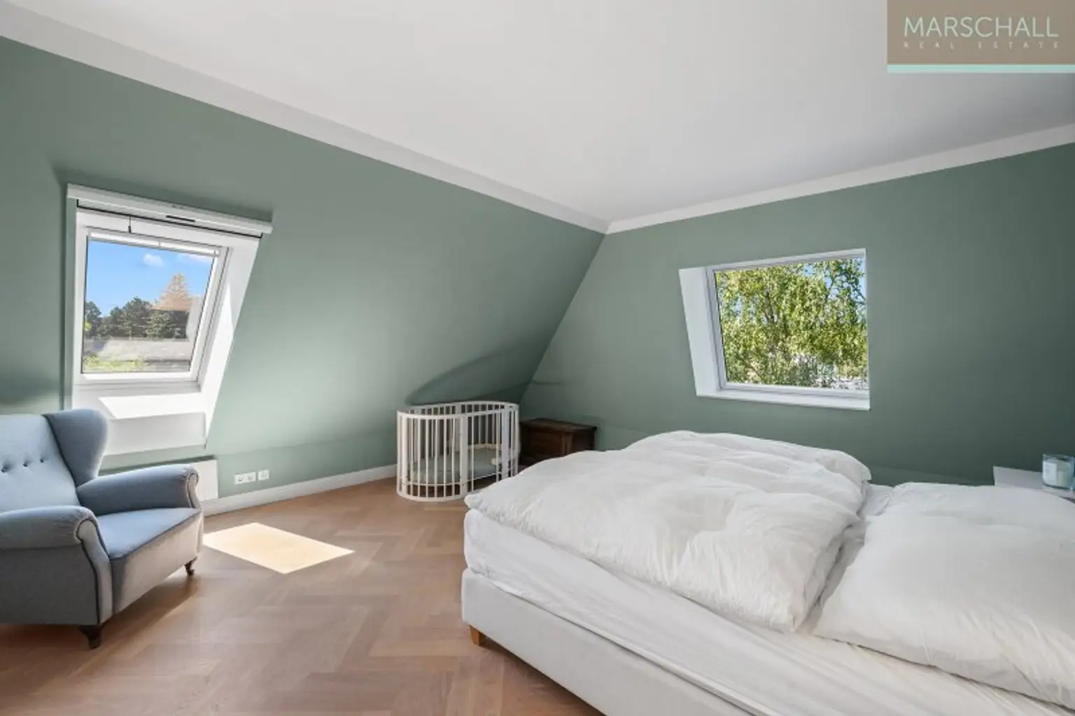 Schlafzimmer obere Ebene