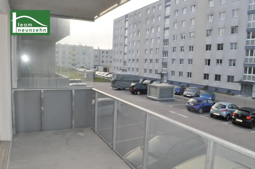 Wundervolle Dachgeschosswohnung mit großer Dachterrasse