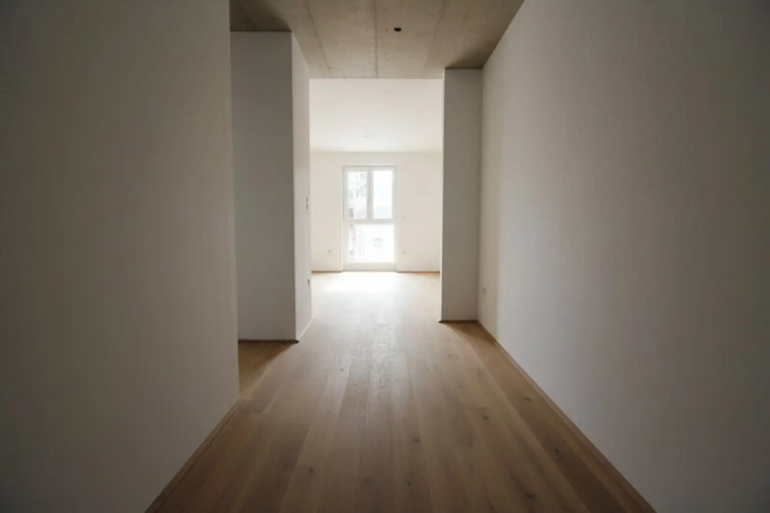 ERSTBEZUG | Optimal geschnittene 3-Zimmer Wohnung mit Balkon in charmantem, kleinem Wohnprojekt | TOP 3
