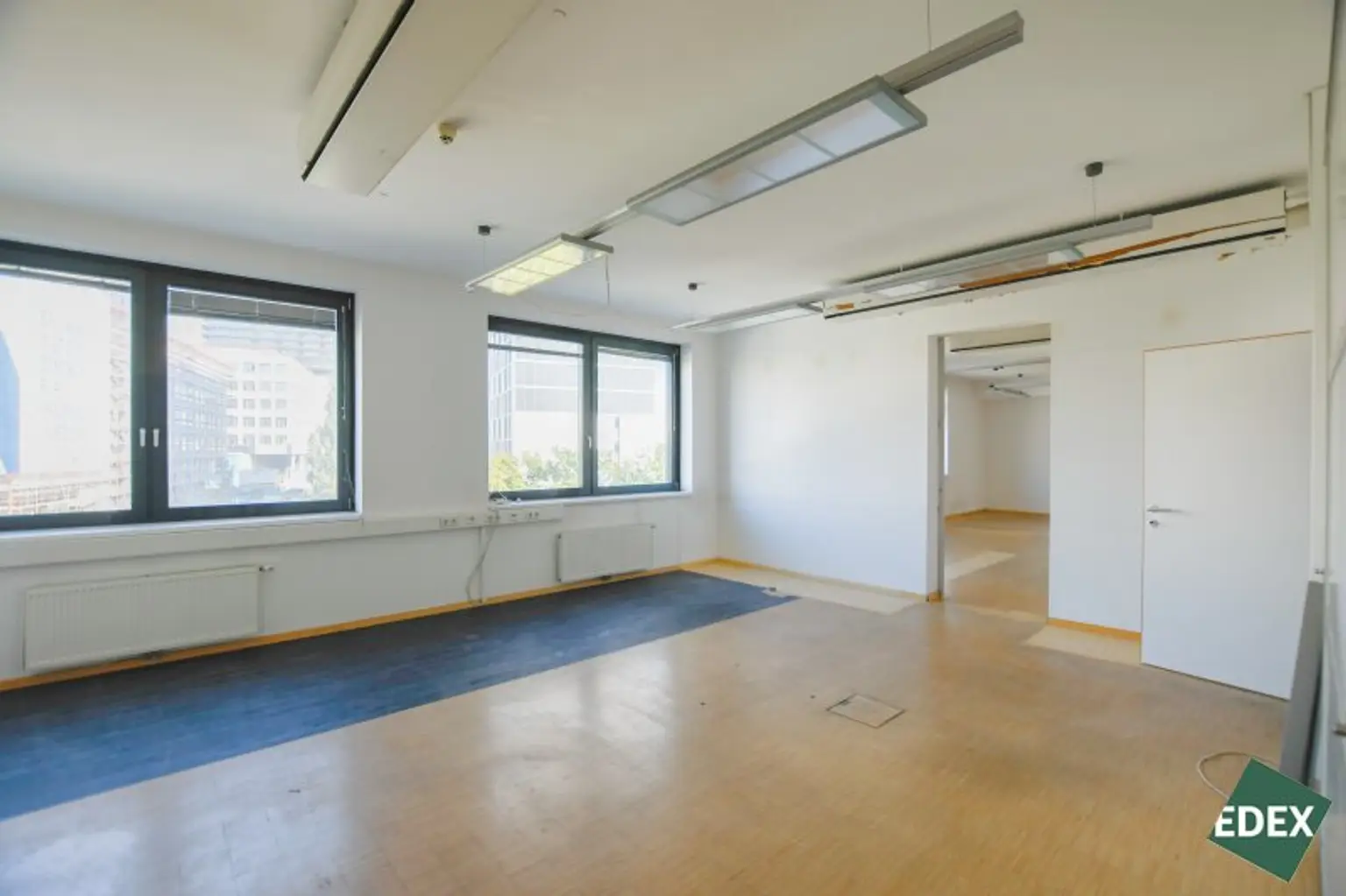 Vienna Competence Center - modernes Büro samt Freifläche