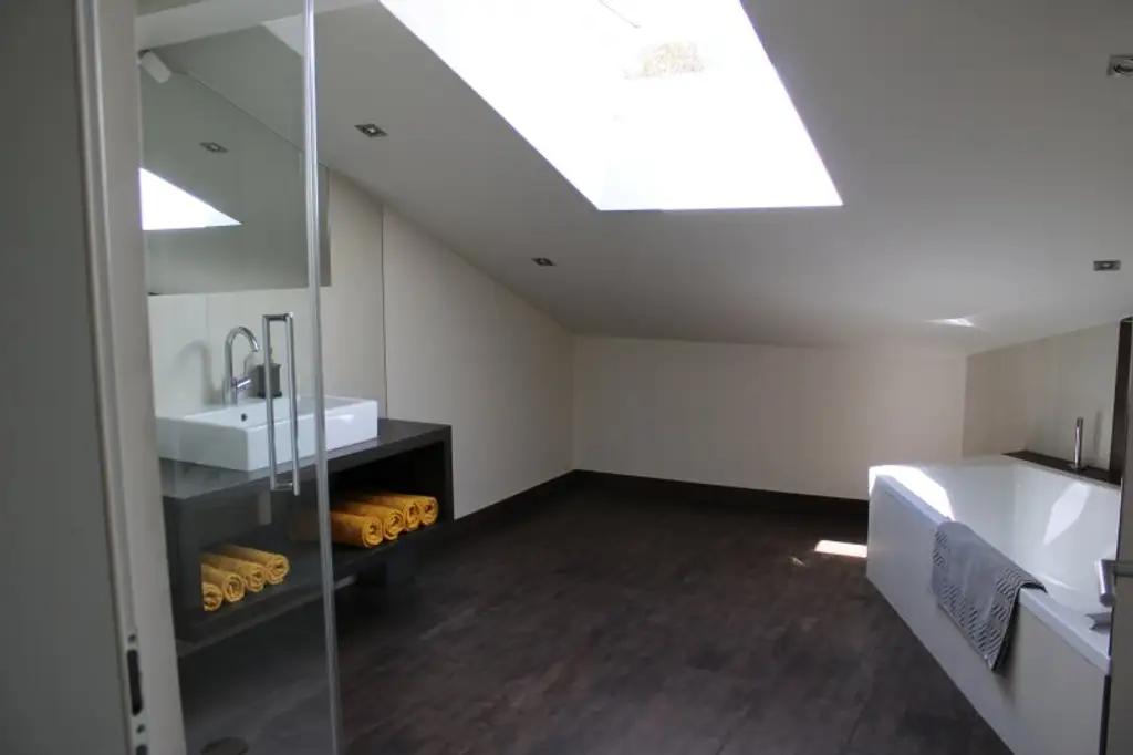 Modernes Penthouse mit Garten und Blick über das Inntal!