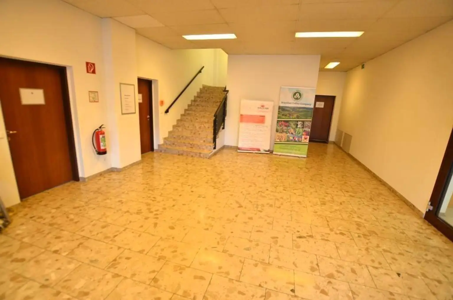 Zugangsbereich Bürohaus