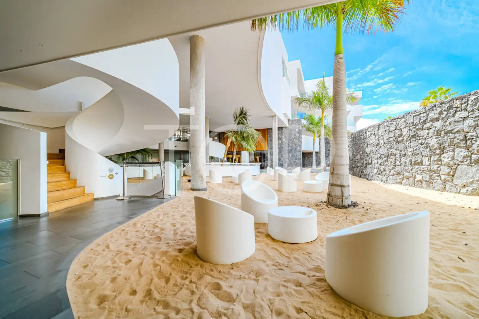 20250930 - 40 - Mi Paraiso - Baobab Suites - V1-51