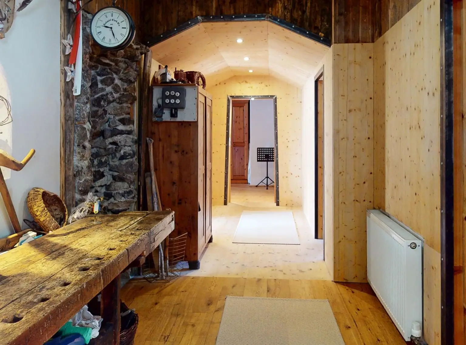 Niederthai - Haus - EG - Flur