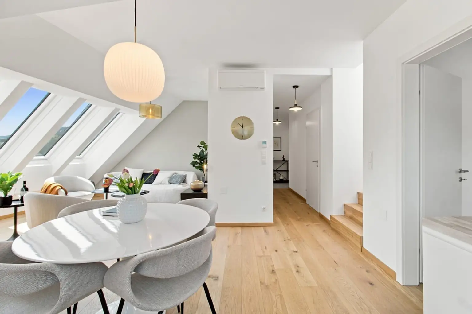 E | ++ WUNDERSCHÖNE DREI Zimmer mit DACHTERRASSE ++ | Prima Service Immobilien