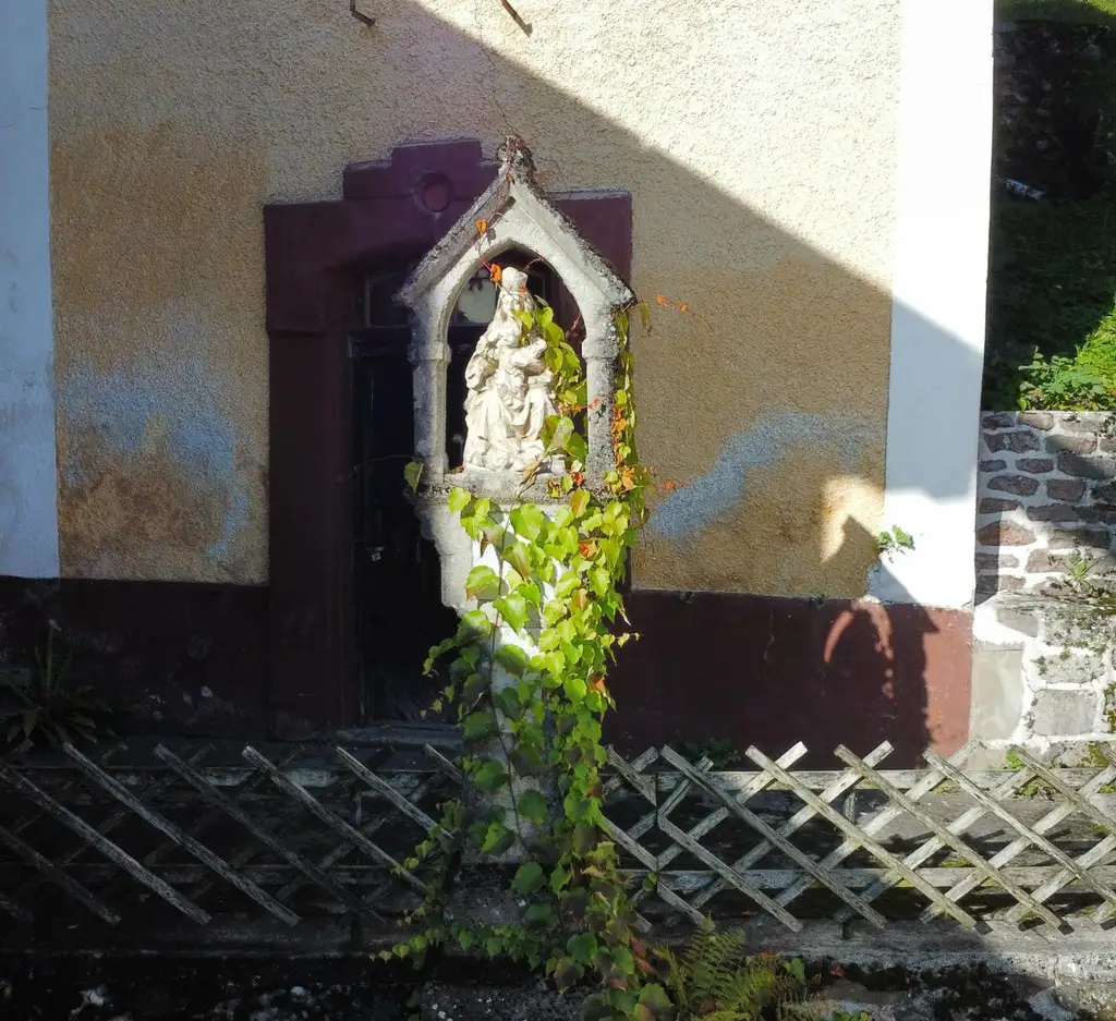 Ein Haus, das Geschichte atmet – und auf seinen neuen Besitzer wartet.
